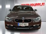 BMW 330 2013 Ruskea (beige)