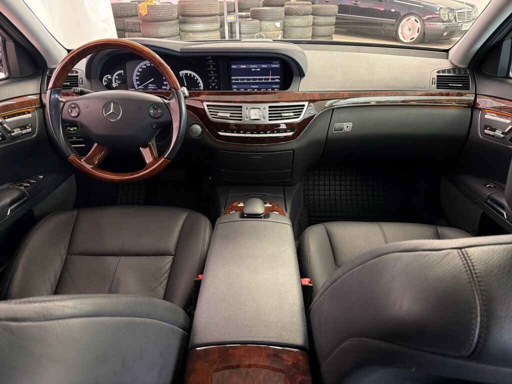 Mercedes-Benz S 2009 Sininen