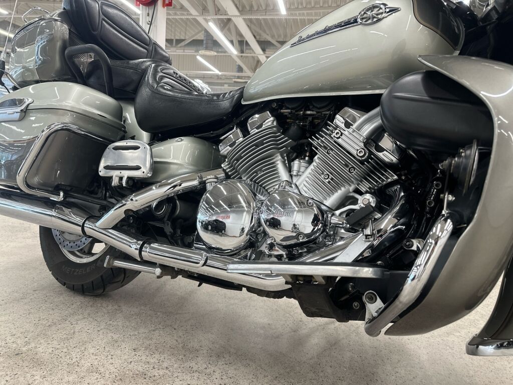 Yamaha XVZ 2001 