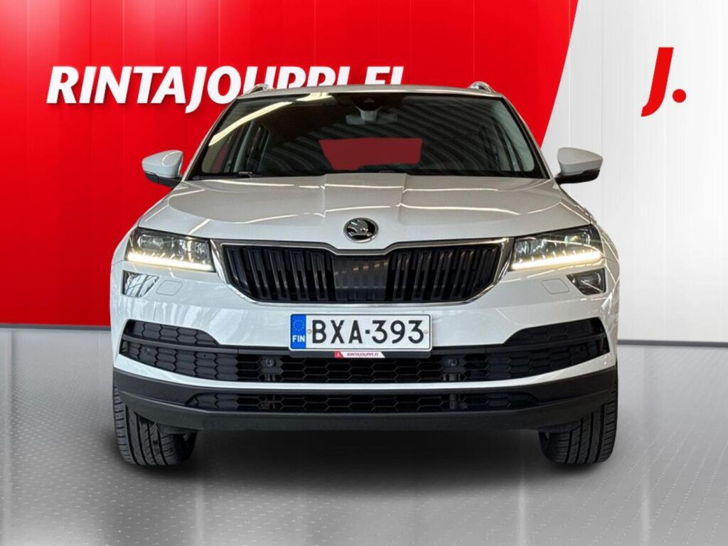 Skoda Karoq 2020 Valkoinen