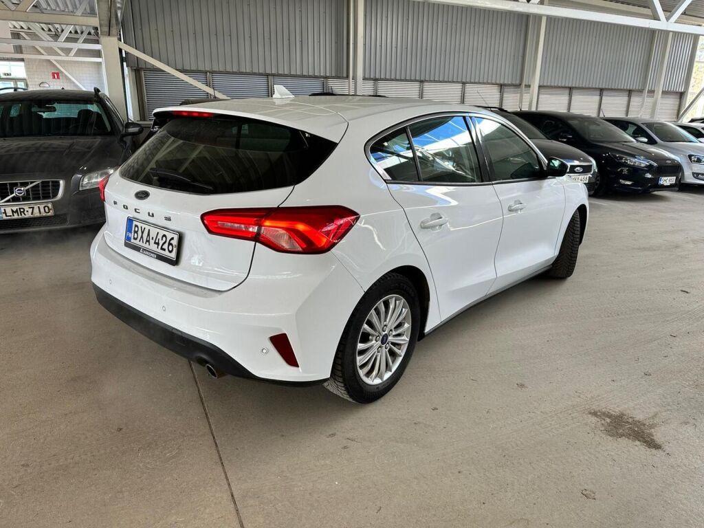 Ford Focus 2019 Valkoinen