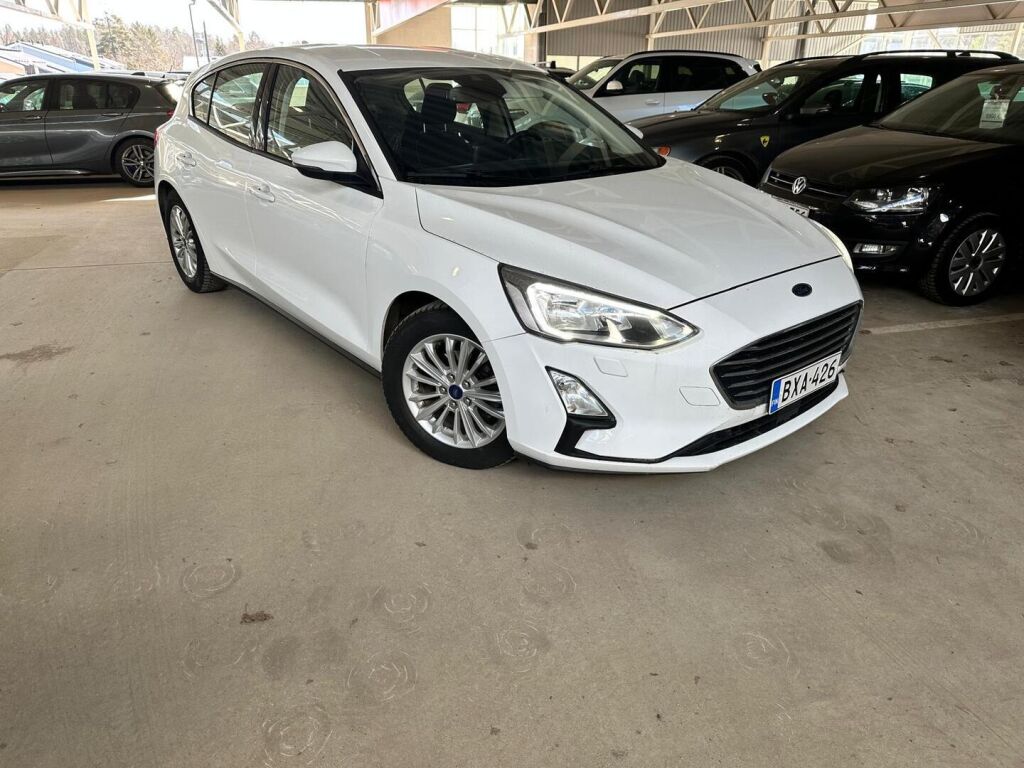 Ford Focus 2019 Valkoinen