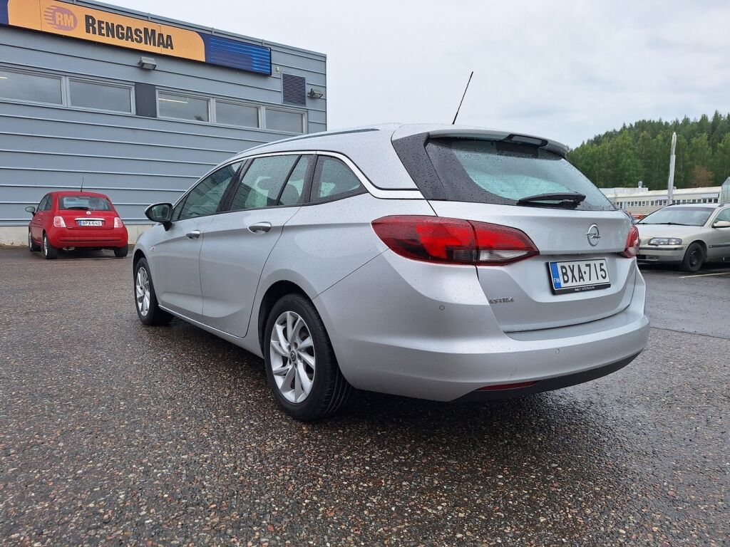 Opel Astra 2019 Hopea