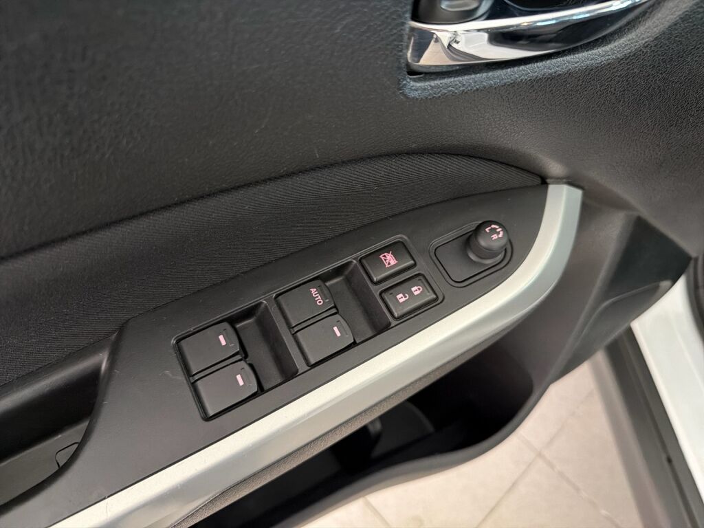 Suzuki Vitara 2018 Valkoinen