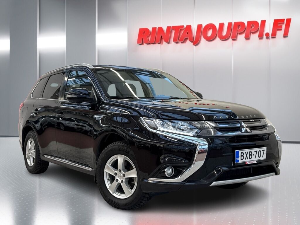Mitsubishi Outlander PHEV 2015 Musta