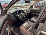 Mitsubishi Outlander PHEV 2015 Musta
