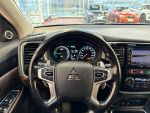 Mitsubishi Outlander PHEV 2015 Musta