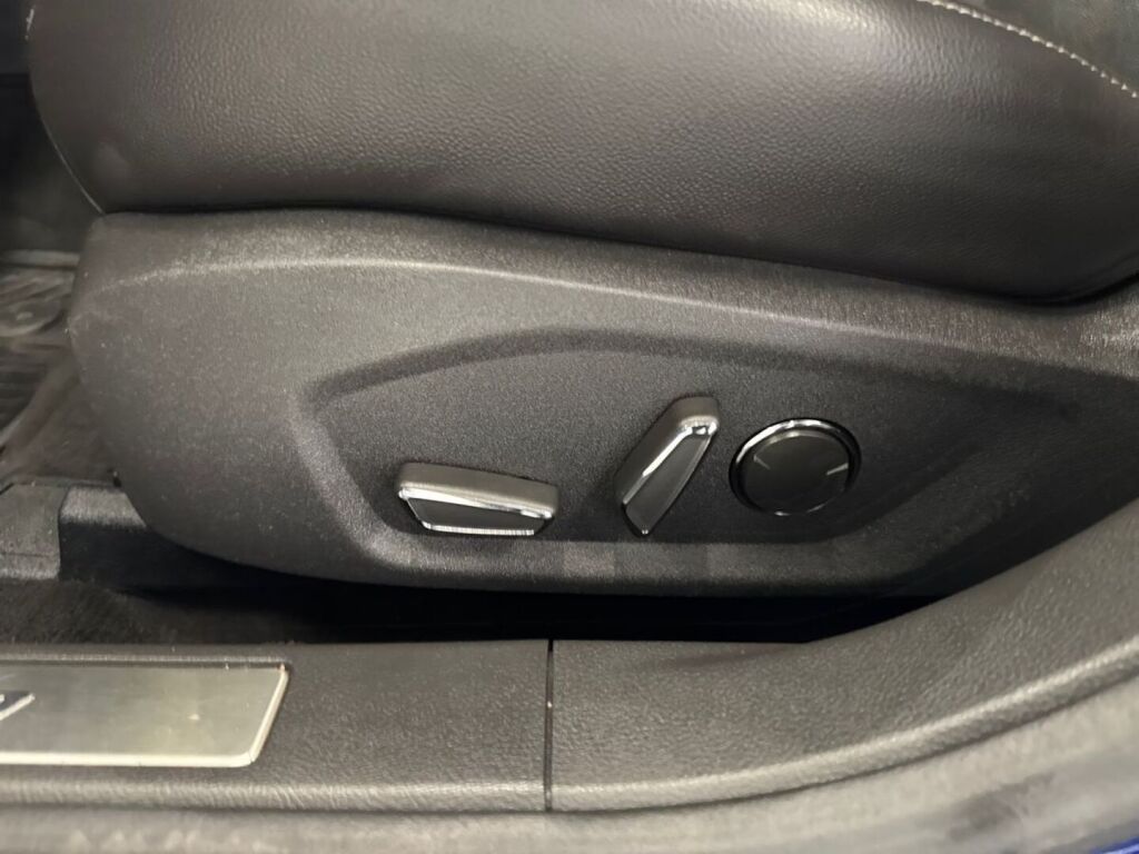 Ford Mondeo 2016 Sininen