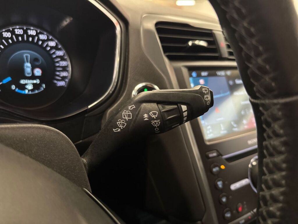 Ford Mondeo 2016 Sininen
