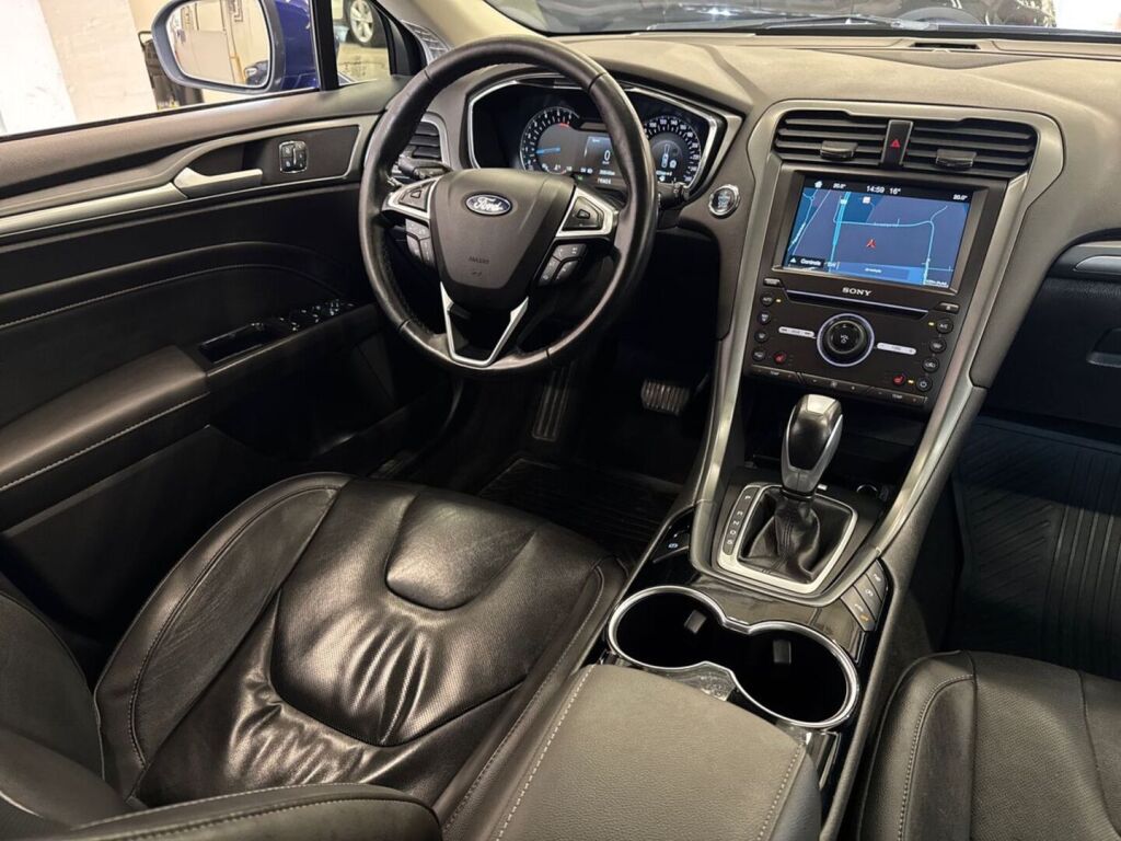 Ford Mondeo 2016 Sininen