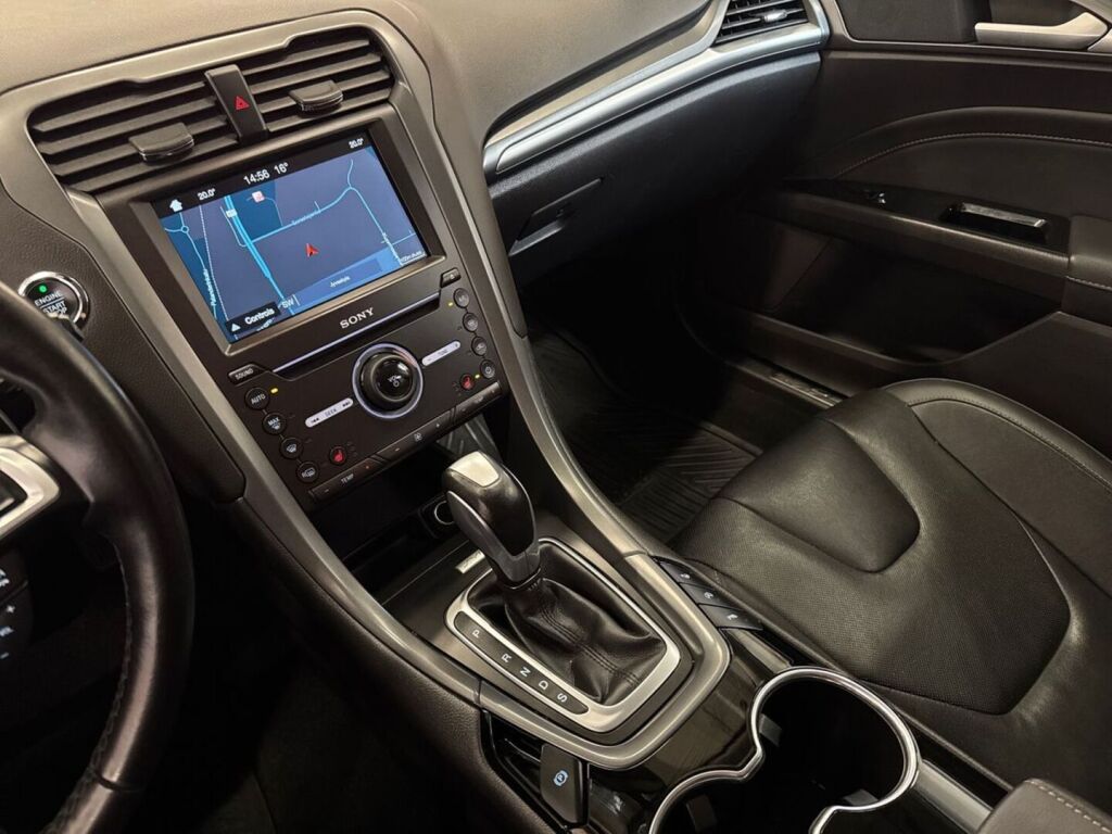 Ford Mondeo 2016 Sininen