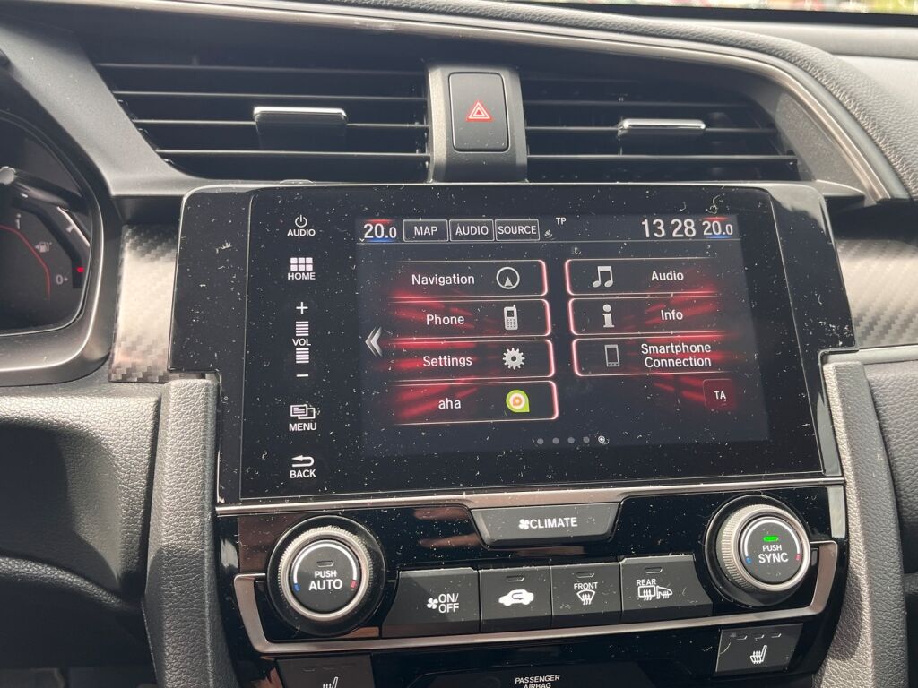Honda Civic 2019 Punainen