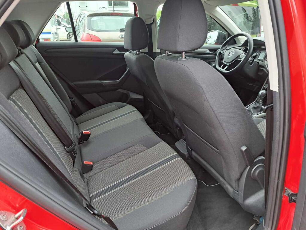 Volkswagen T-Roc 2019 Punainen