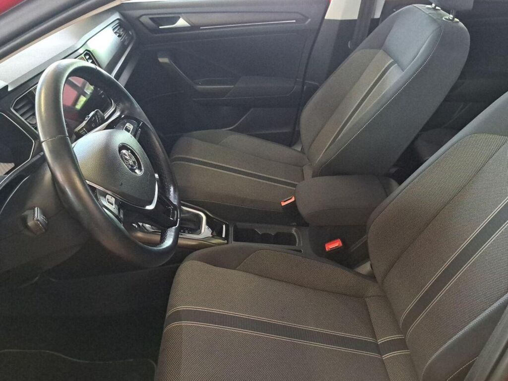 Volkswagen T-Roc 2019 Punainen