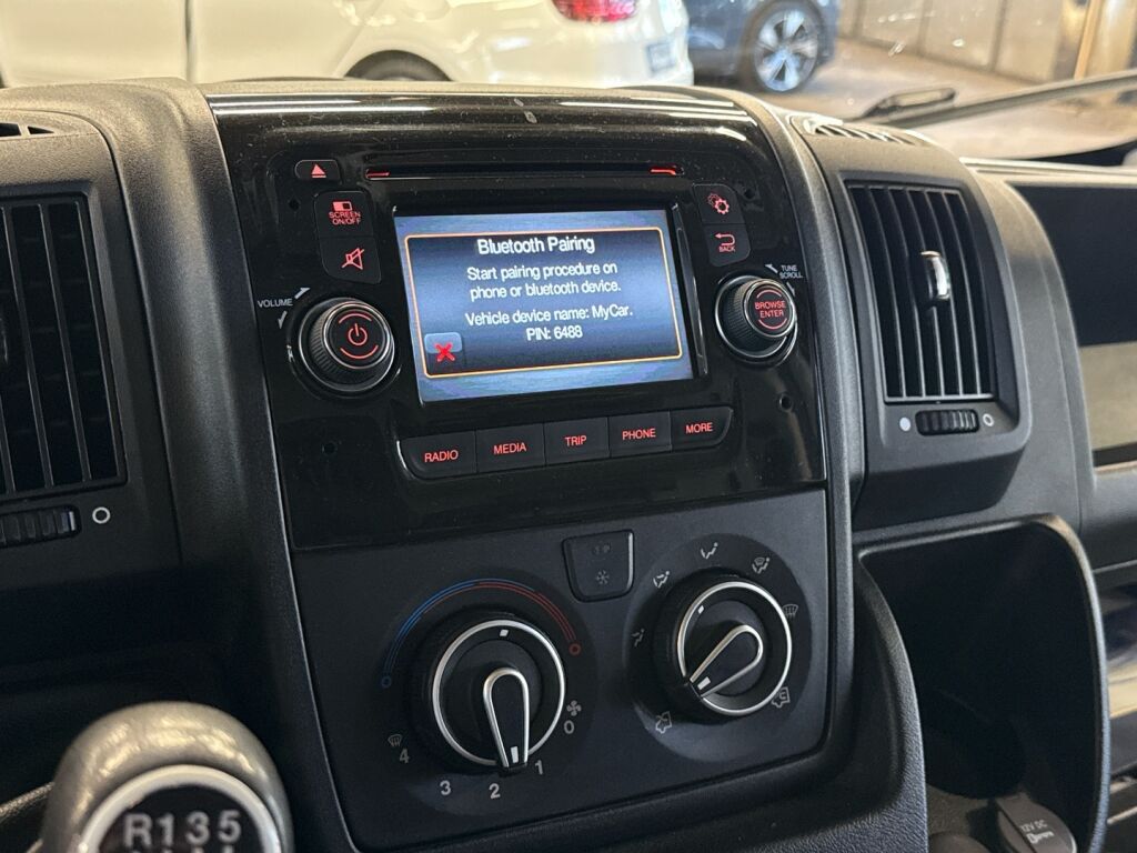 Peugeot Boxer 2019 Valkoinen