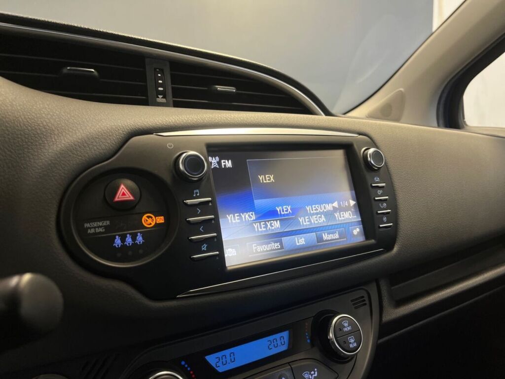 Toyota Yaris 2017 Sininen