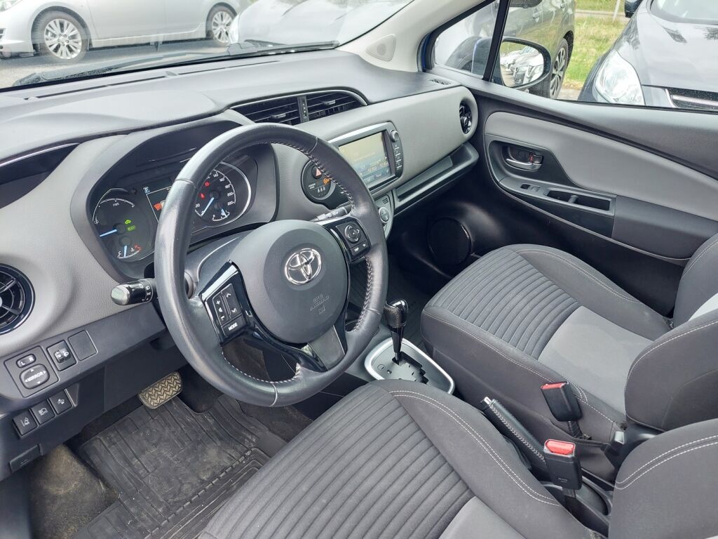 Toyota Yaris 2017 Sininen