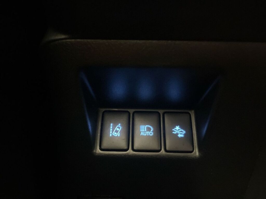 Toyota Yaris 2017 Sininen