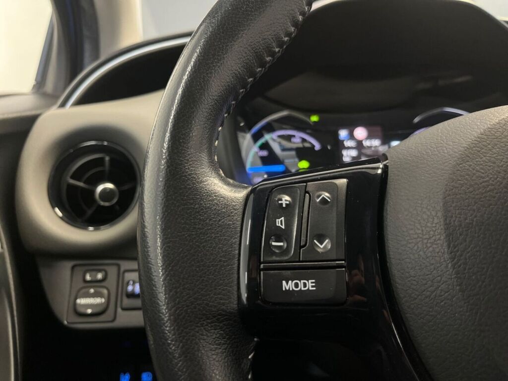 Toyota Yaris 2017 Sininen