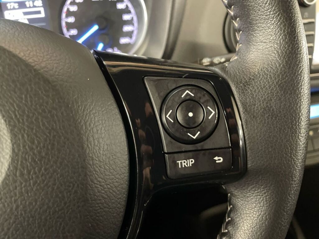 Toyota Yaris 2017 Sininen