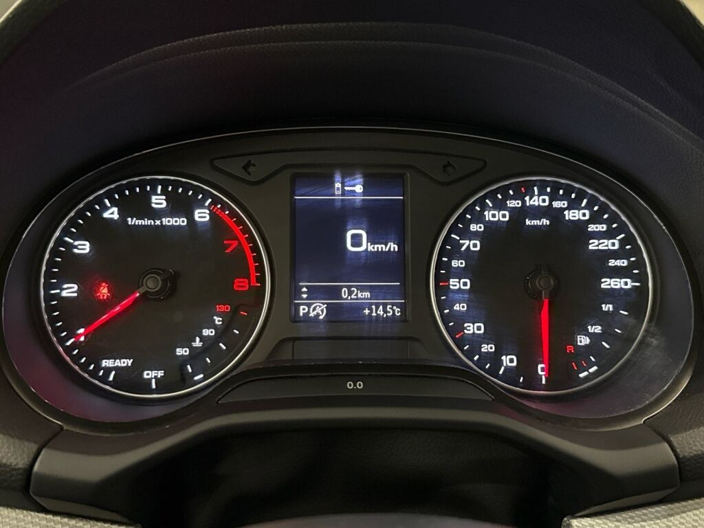 Audi Q2 2019 Valkoinen