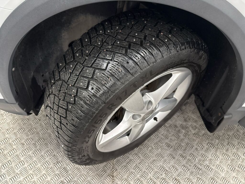 Audi Q2 2019 Valkoinen