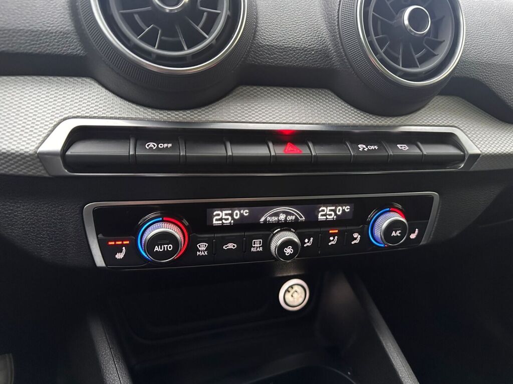 Audi Q2 2019 Valkoinen