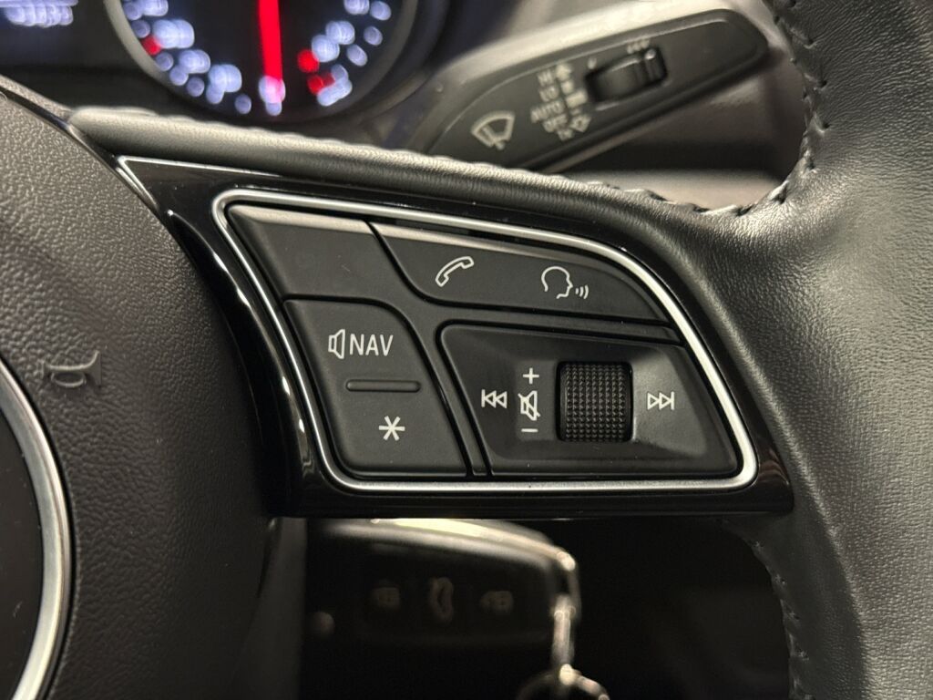 Audi Q2 2019 Valkoinen