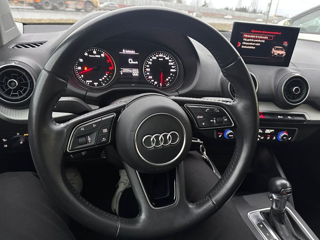Audi Q2 2019 Valkoinen