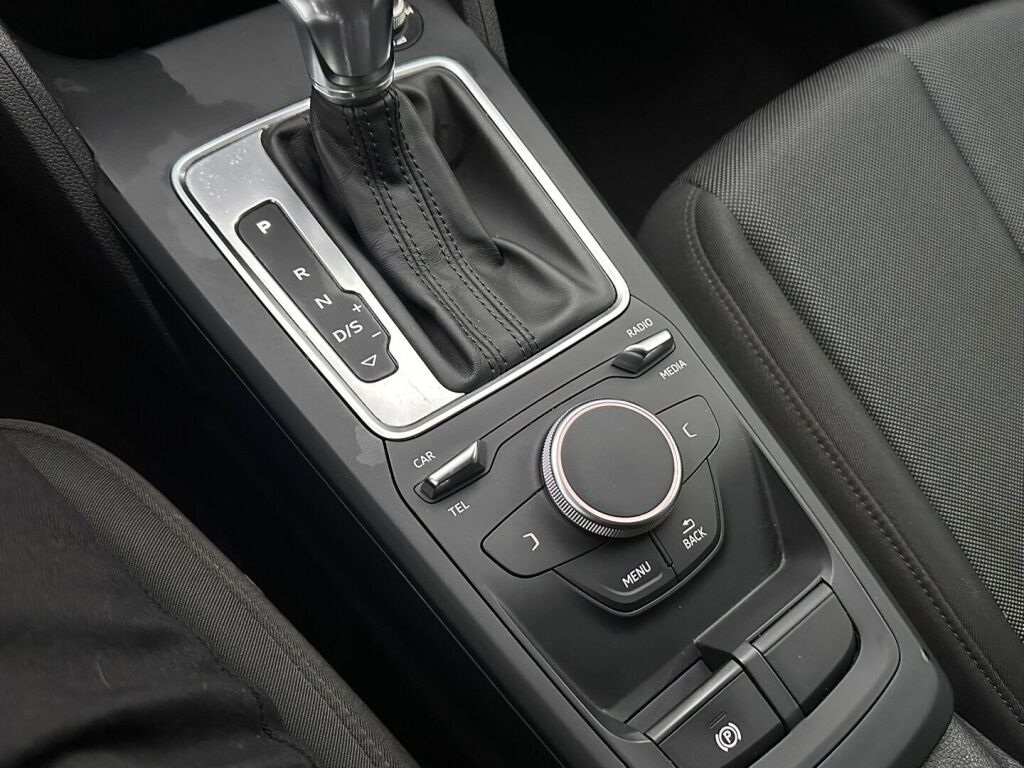 Audi Q2 2019 Valkoinen