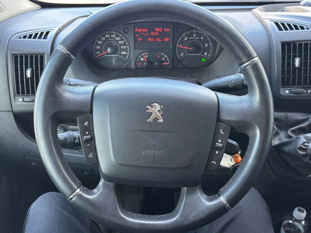 Peugeot Boxer 2019 Harmaa