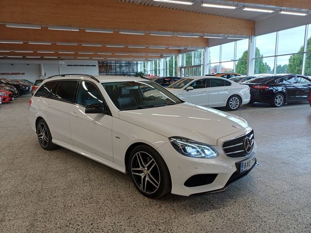 Mercedes-Benz E 2016 Valkoinen
