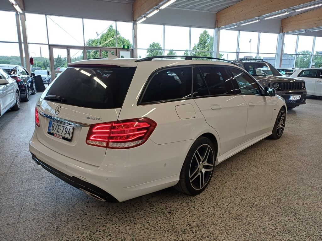 Mercedes-Benz E 2016 Valkoinen