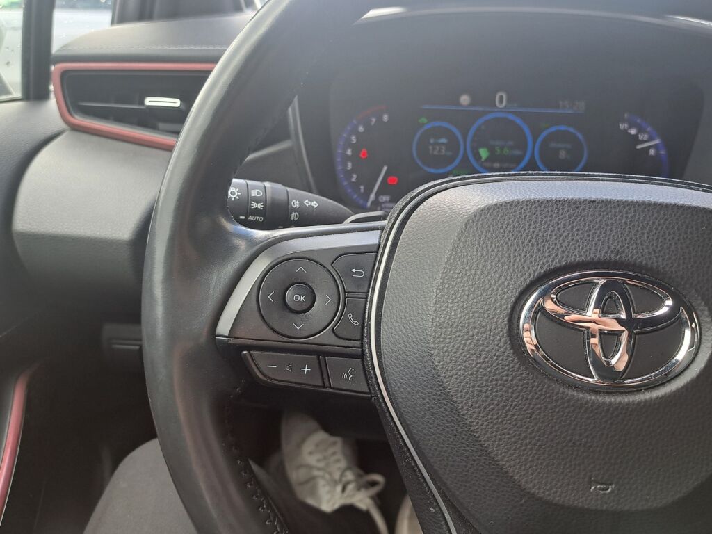 Toyota Corolla 2019 Valkoinen