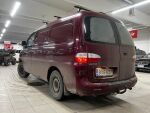 Hyundai H-1 2007 Punainen