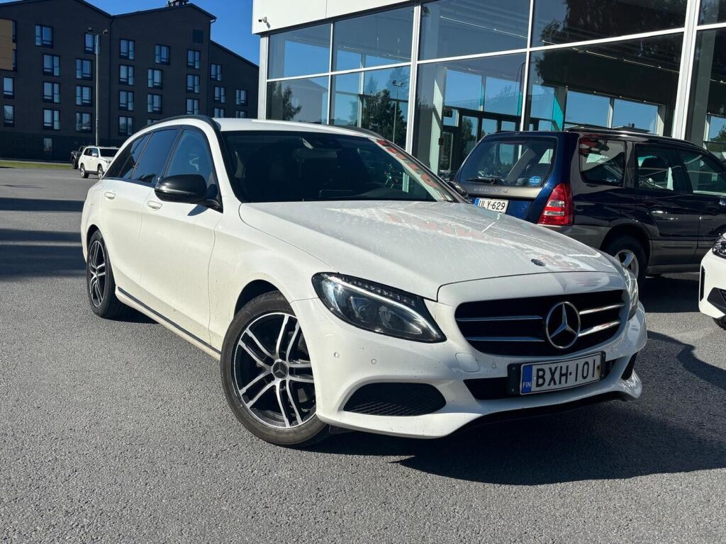 Mercedes-Benz C 2016 Valkoinen