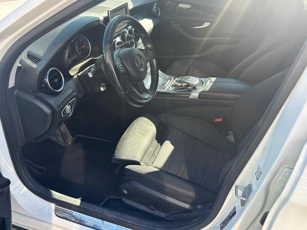 Mercedes-Benz C 2016 Valkoinen