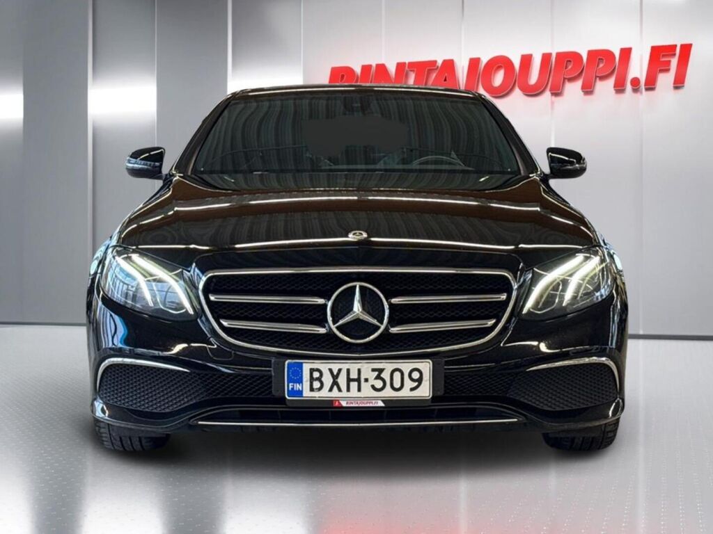 Mercedes-Benz E 2019 Musta