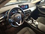 BMW 520 2019 Musta