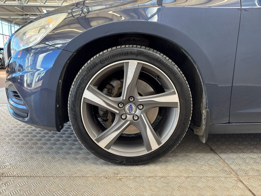 Volvo V60 2011 Sininen