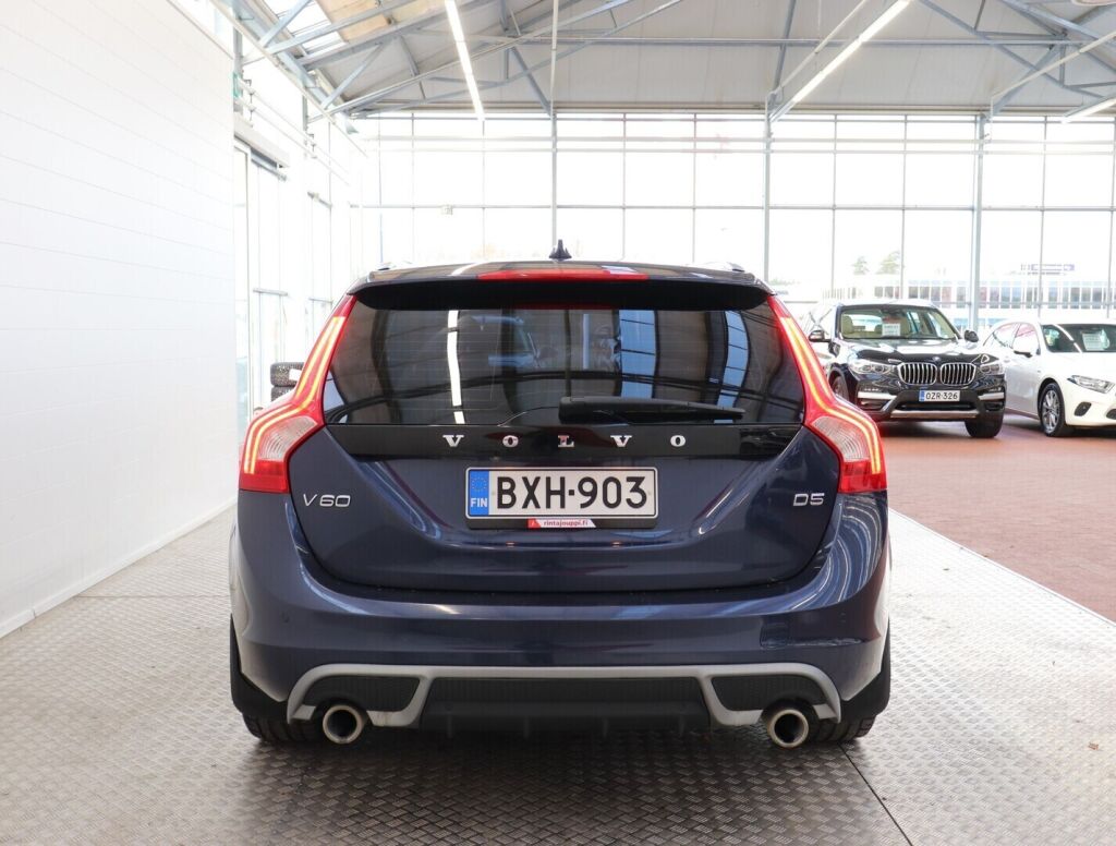 Volvo V60 2011 Sininen