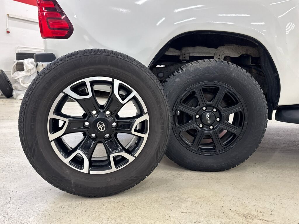 Toyota Hilux 2017 Valkoinen