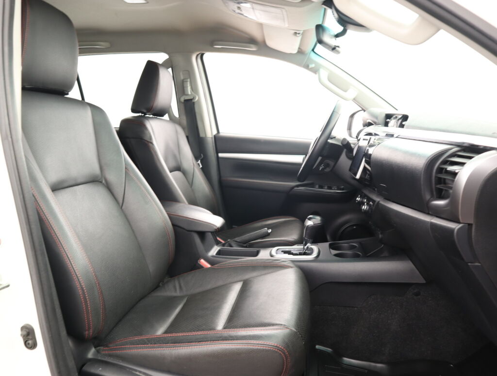 Toyota Hilux 2017 Valkoinen