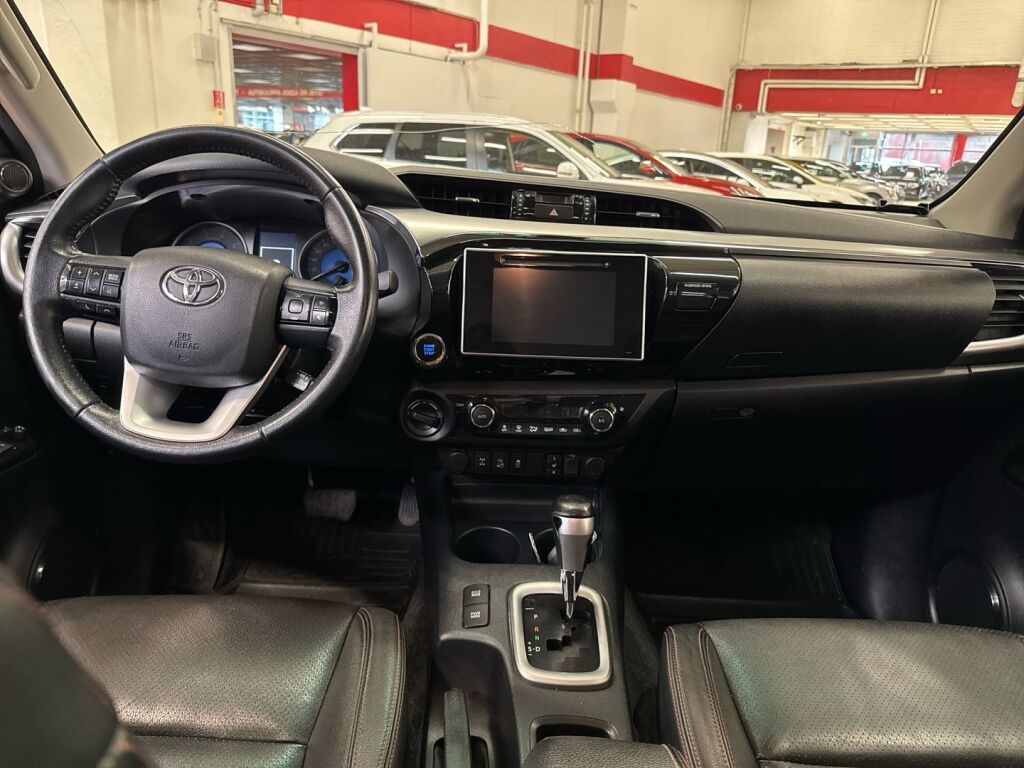 Toyota Hilux 2017 Valkoinen