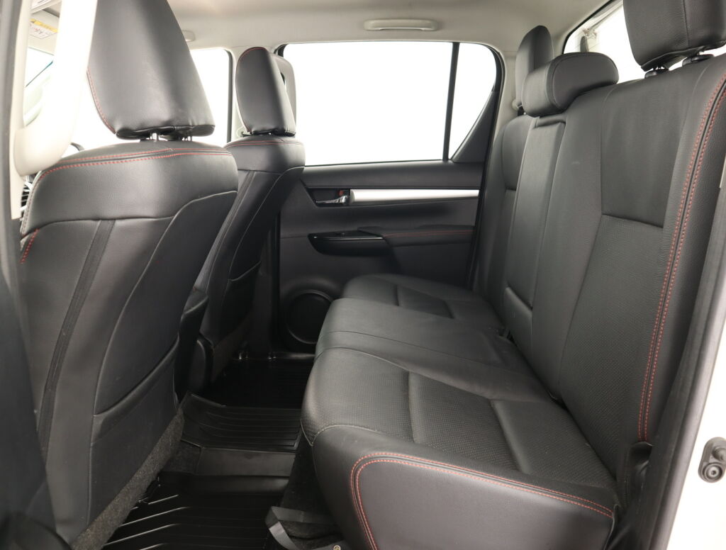 Toyota Hilux 2017 Valkoinen