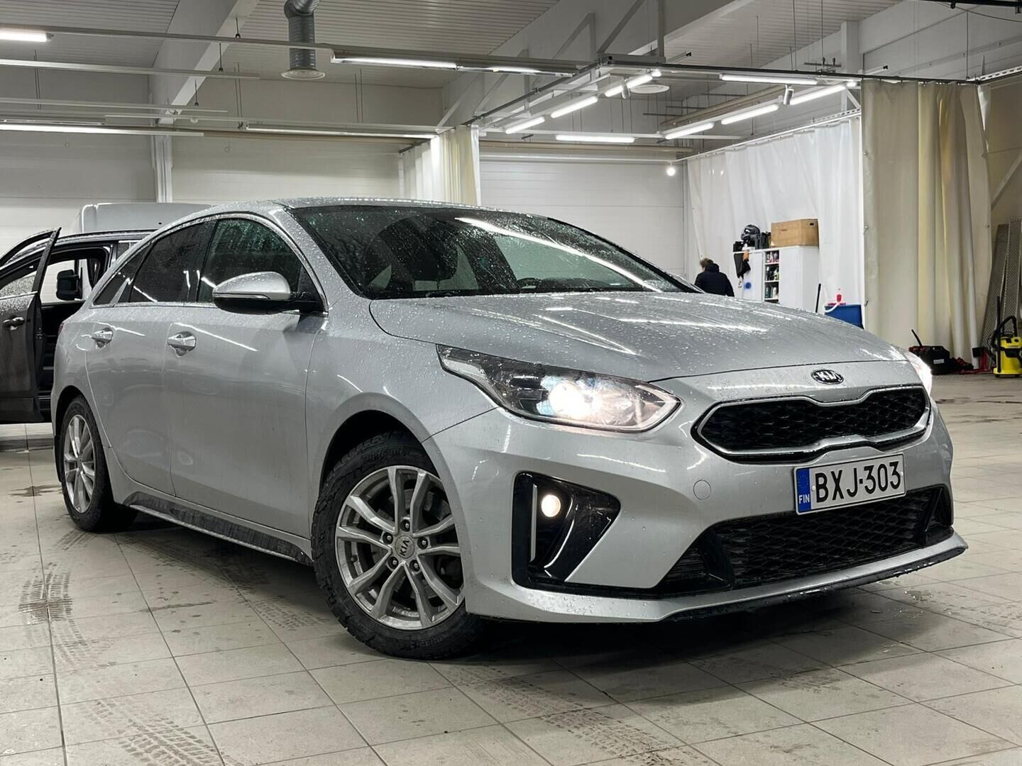 Kia ProCeed