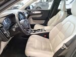 Volvo XC40 2019 Musta