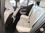 Volvo XC40 2019 Musta