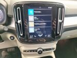 Volvo XC40 2019 Musta