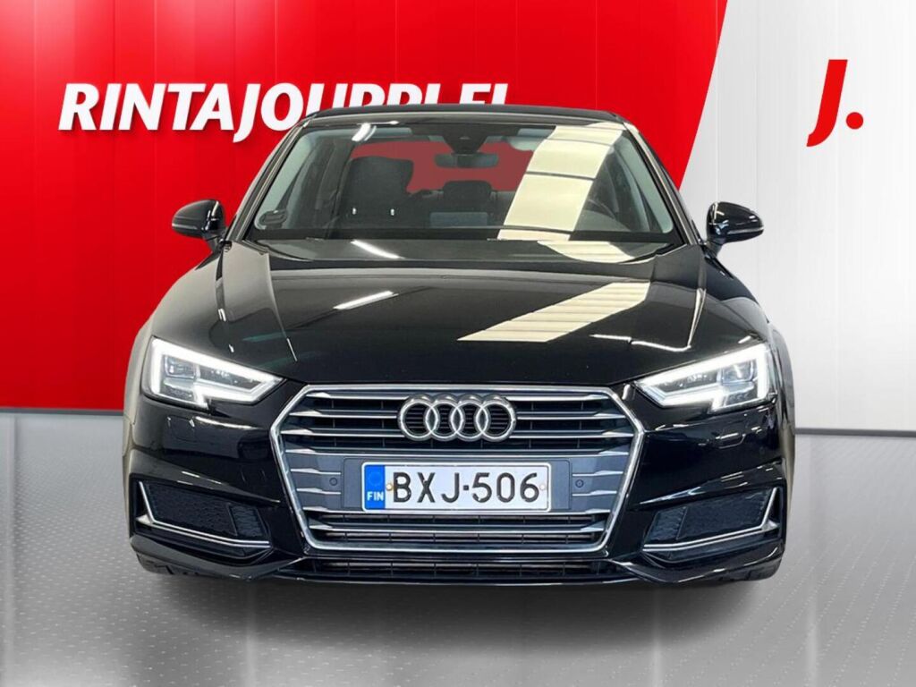 Audi A4 2019 Musta